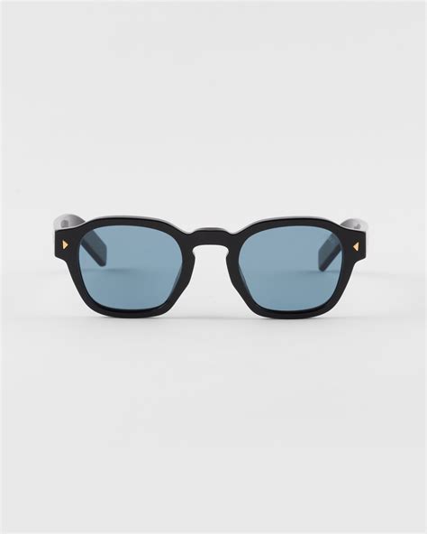 Turquoise Lenses Sunglasses With Iconic Metal .